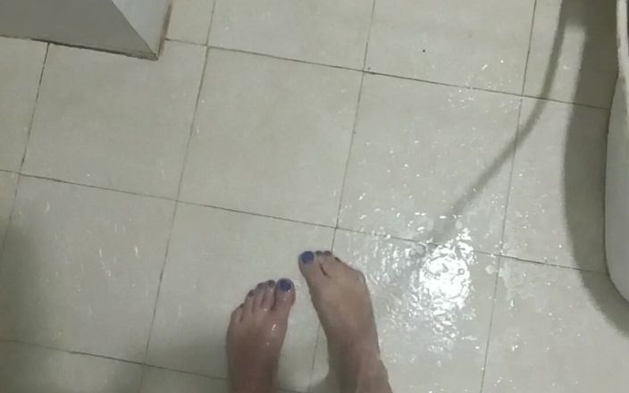 Kinky Alice: Flux dublu lung în hotel de la perversa Alice