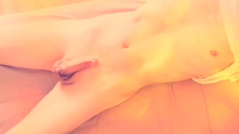 Rafael Torreano: Hot Smooth Guy Fucking His Bed and Jerking off