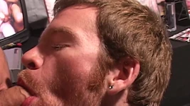 वीर्य प्रजनक दृश्य-स्टोर में ट्विंक्स और परिपक्व के बीच 2 नंगा नाच