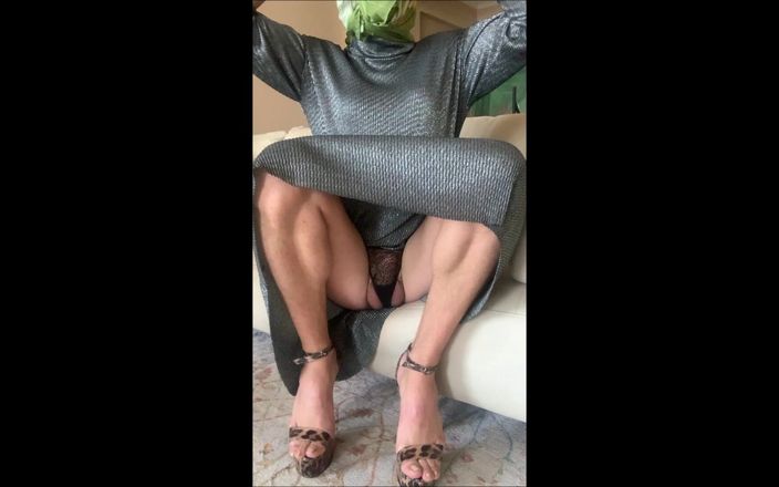 cd_aysemmm: Pizda bătrânei soții este foarte lăsată
