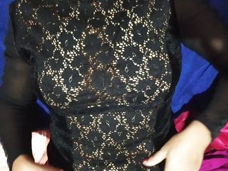 Juli Dixit: Si cantik Rusia kehilangan keperawanannya