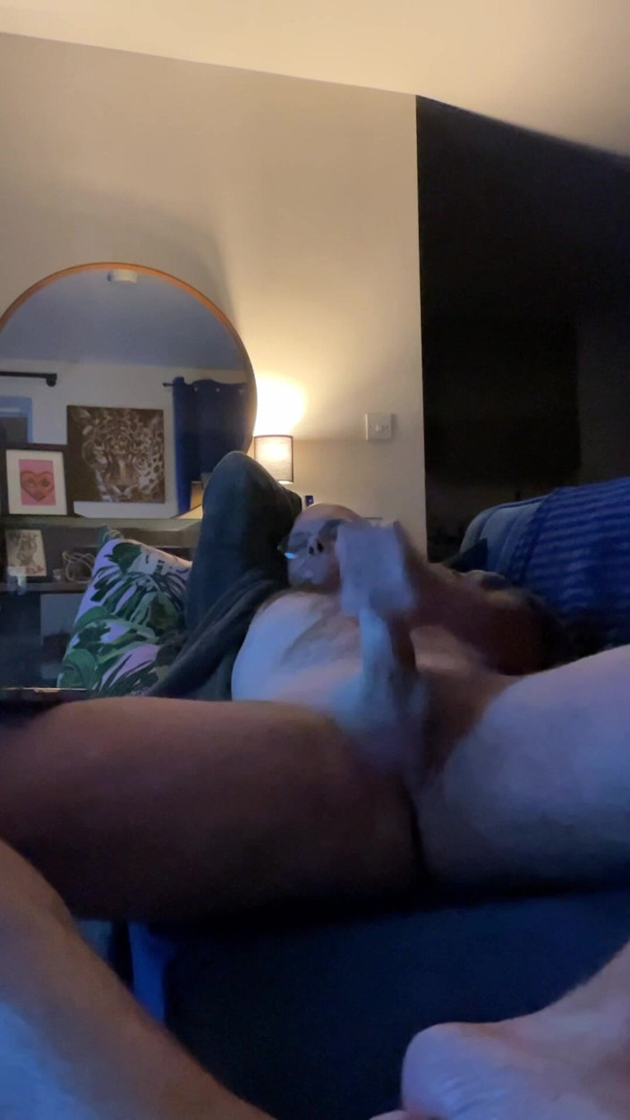 Buggiesmugglr: Late Night Horn, Come Get Between These Legs