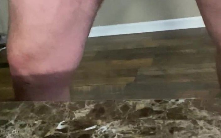 RealBigDill: あなたの妻に仕える雄牛。あなたの妻が本物の男のコックでどれほど幸せか見てください