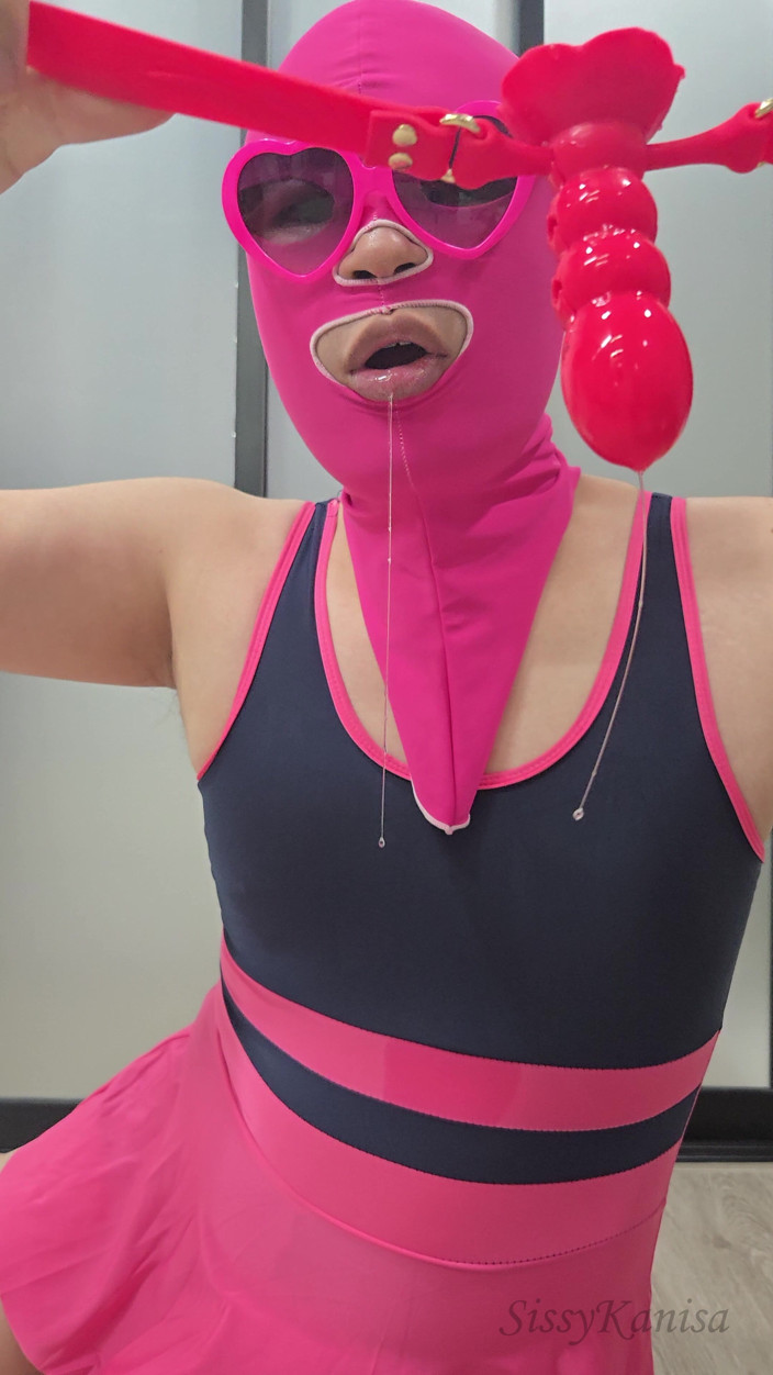 SissyKanisa: Sissy Kanisa Rose Mouth Gag Dildo Deep Throat