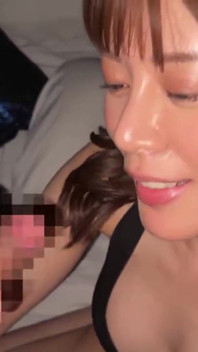 Salon Goddess with a Model-like Figure and E-cup Curves Turned Every Moment Into Pure Temptation