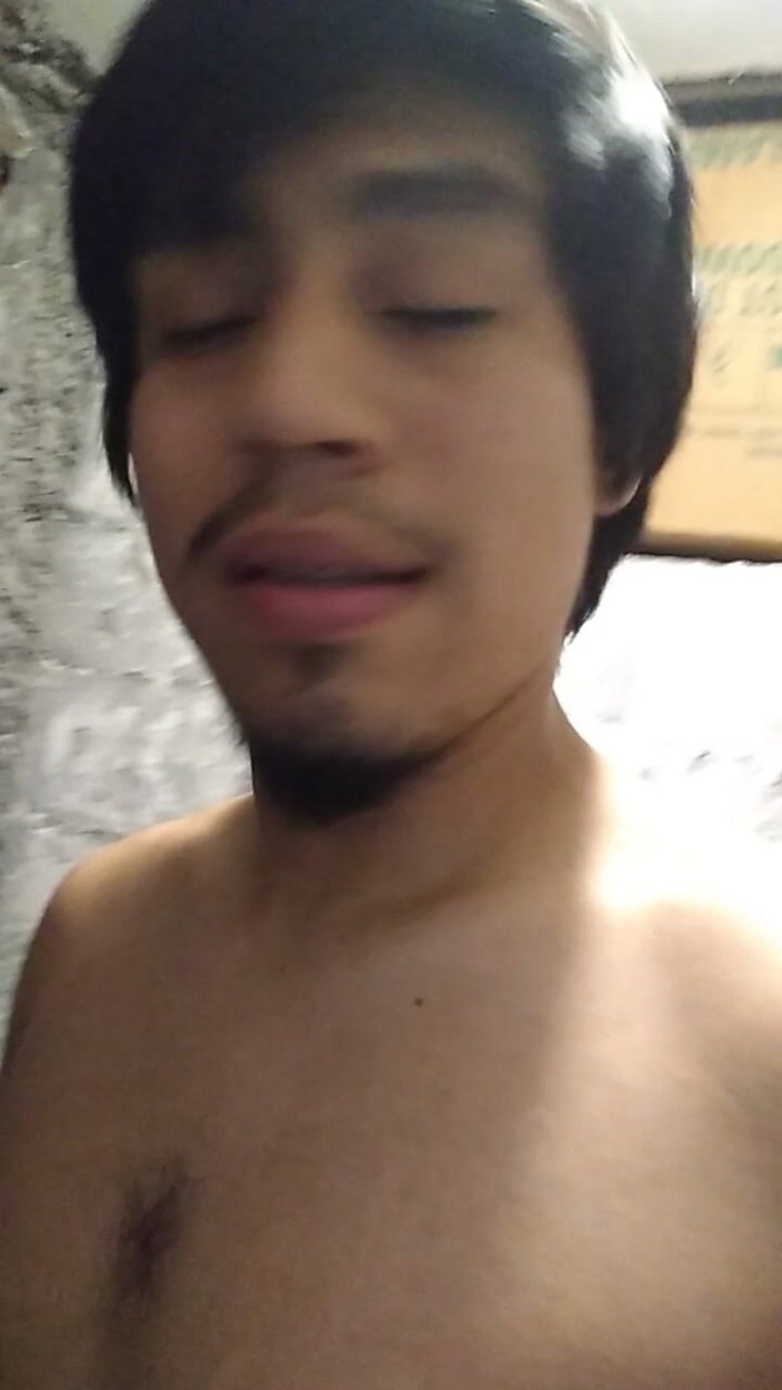 Alex Alejandro: Having the Best in the Bathroom