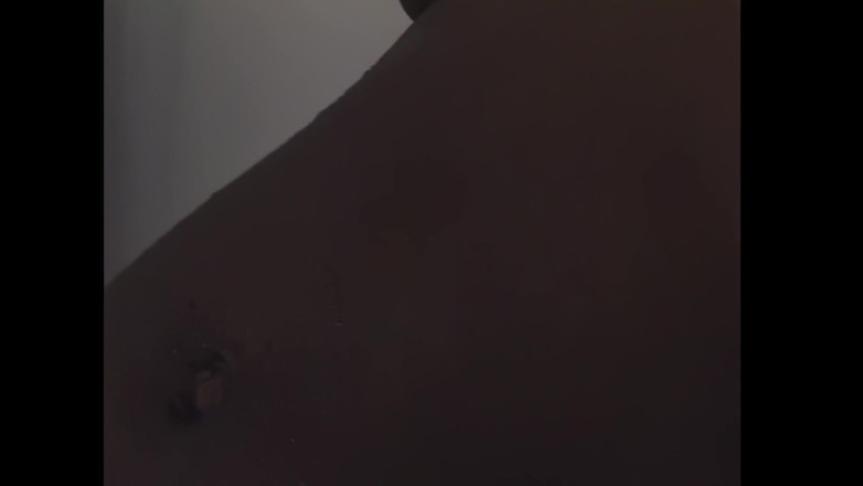 The BronX: 욕망에 찬 년, 하드코어 섹스를 간청하다