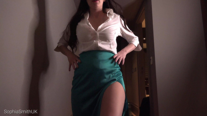 SophiaSmithUK: Secretary stretches