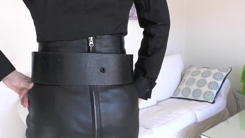 Lady Victoria Valente: Strażak Rudi's Belt Gift: Dopasowanie i porównanie pasów, Lady Victoria...