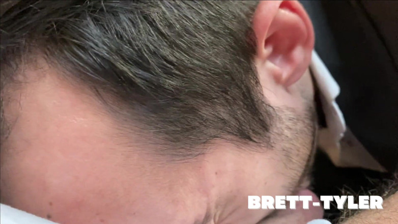 Brett Tyler: Tôi bị ông chủ đụ