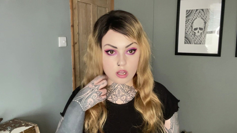 Miss Valentina: Tradito e scaricato Sph