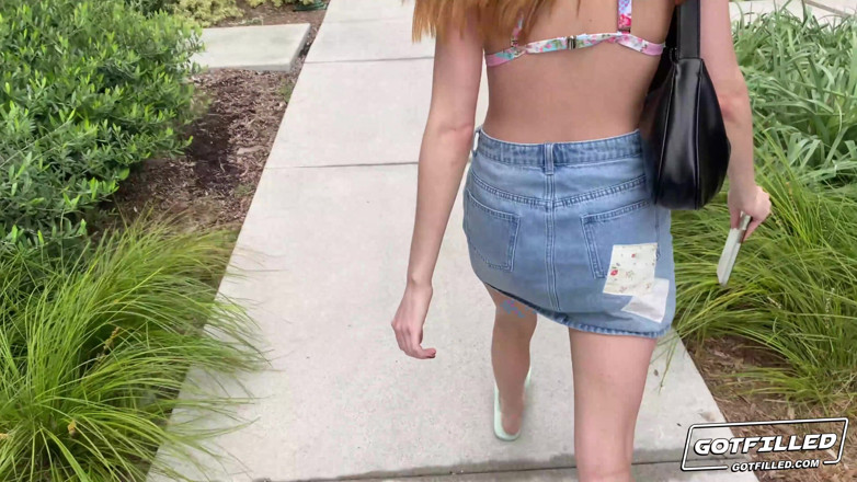 Got Filled: Gotfilled Lana Smalls Buceta leva um passeio