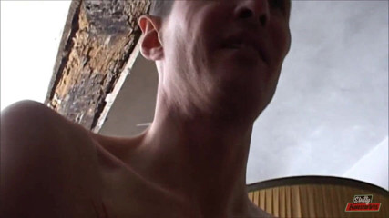Vere Casalinghe Italia.: Horny Granny Gets Fucked by Two Guys