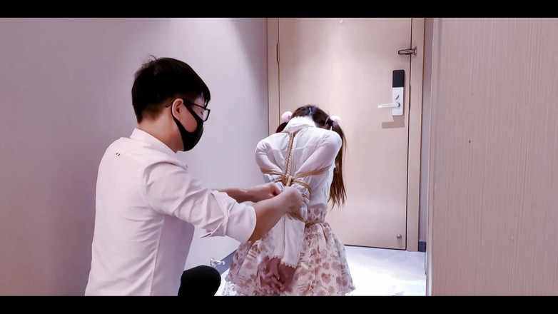 OrangeXXOO: Posición de enlace apretada de estilo europeo