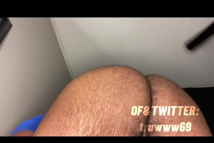 Tailandxxx: 毛深いアソコ?