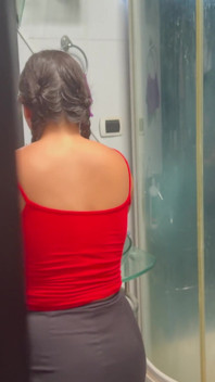 Hijastro Rompe El Culo De La Empleada Domestica Contratada Por Su Madrastra