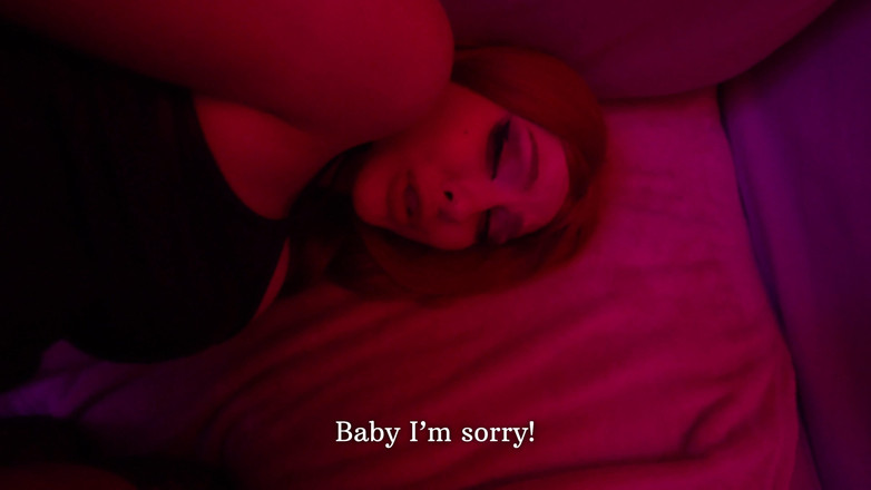 Alexa Poshspicy: Moje žena se vrátila z klubu s vymknutým zadkem. Šukal jsem ji...