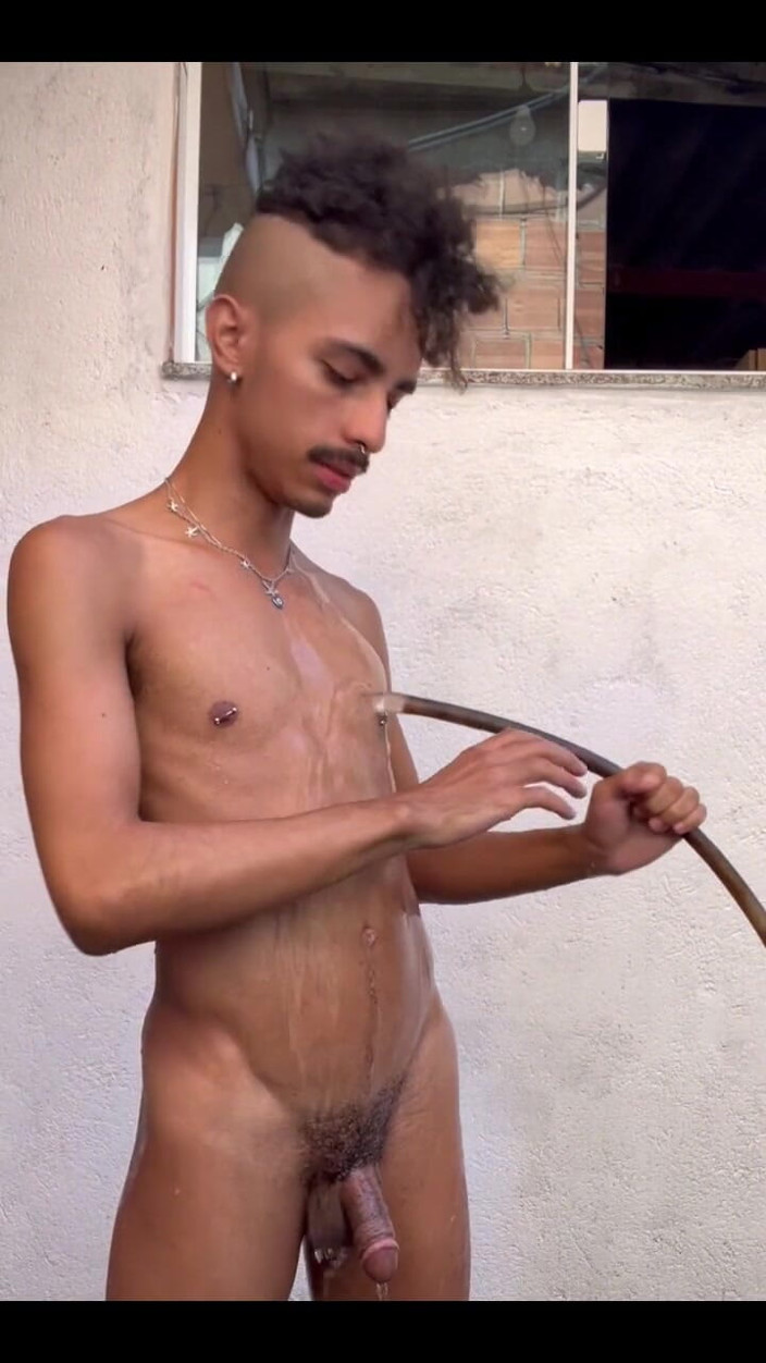 The Vicious Gabe: Gel benimle banyo yap