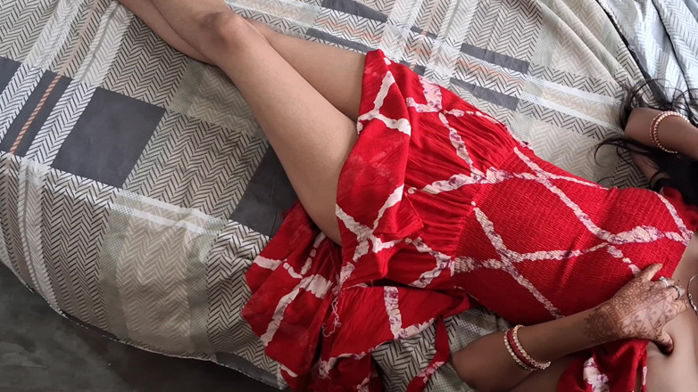 Smothgame: The Virgin Young Girl Lying Down in a Suit Salwar...
