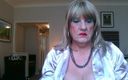 Mature Tina TV: Fumando, masturbándome y comiendo mi esperma en la cámara web....