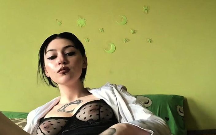 SynergyVibe: Memek sempit murid nakal ini dientot habis-habisan sampai dicrot di...
