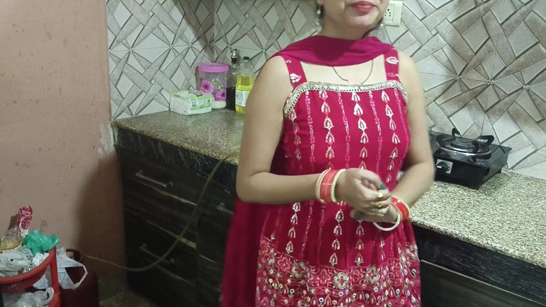 Saarabhabhi6: Indian Desi Saara Teach How to Celebrate Valentine's Day with...