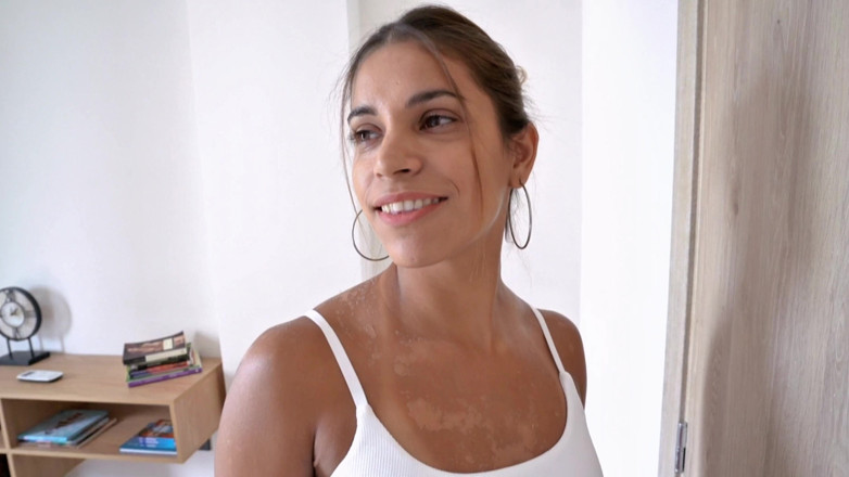 Sweet American: I Fuck My Sister-in-law When My Girlfriend Leaves the House -...