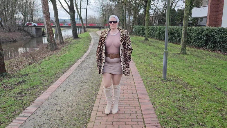 UserBitch1: In the Middle of the City