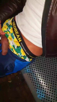 Slutboyben: Slutboyben cam4 мізки на відкритому повітрі, свиня iii ексгібіціоніст
