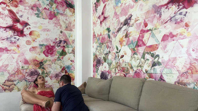 Alicia Trece: 我终于录制了！我饥渴的老师在西班牙语课上做了什么