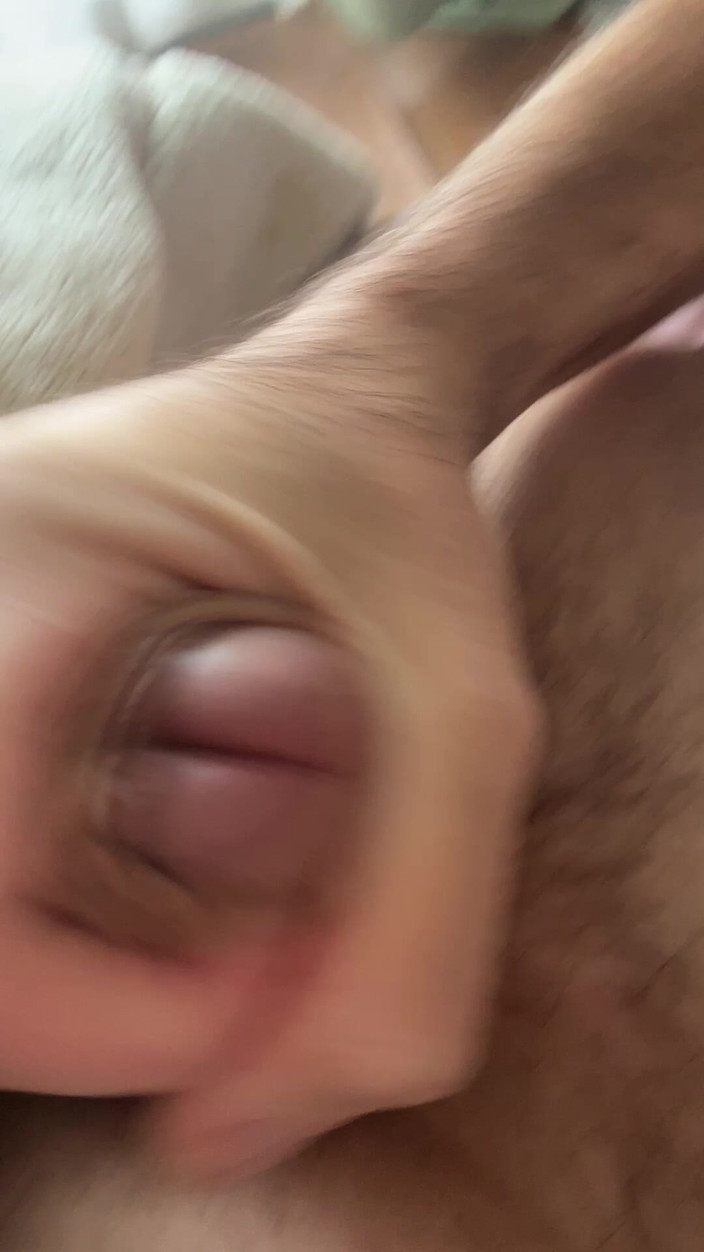 AtomicJerk: Ngocok kontol dan crot sperma pagi-pagi