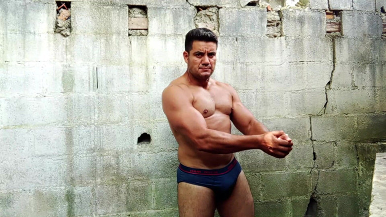 YuriGaucho: Yuri Gaucho, Homem Musculoso, Gozando
