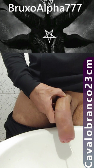 BruxoAlpha777: Čůrání a pleskání s klackem