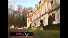 XXX-Vintage: Wanita dominan di kastil swinger