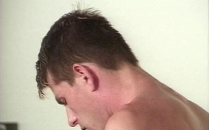 Gay 90's Vintage Porn: Surová výměna mužského potěšení # 1