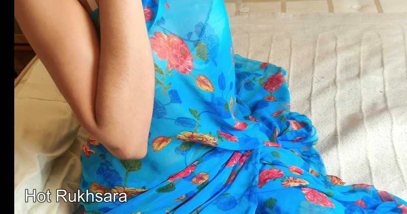 hot_rukhsara: 宅配便はピザを混乱させ、償いをするためにペニスを提供することに決めました