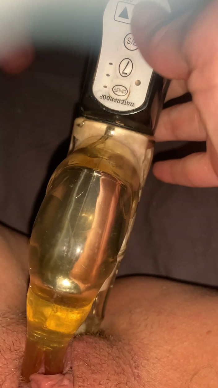 BustySecretGf: POV Horny MILF Cums Hard on Her Toy (siennasecrets)