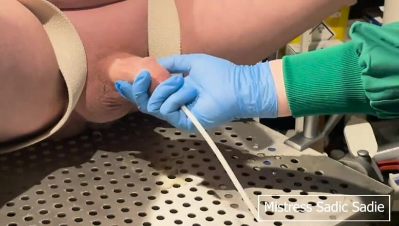 Sadic Sadie: A Simple Catheter Demonstration, Widen His Urethra