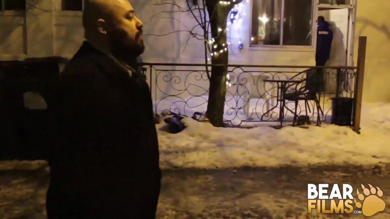 Bear Films: BEARFILMS bDSM senza preservativo con orso silian e tom fox
