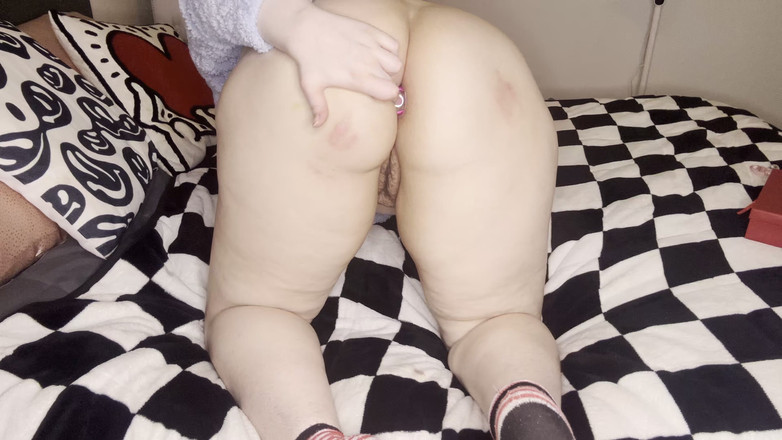 spankme2001: Probando mi nuevo plug trasero vibrante (más culo de bonificación para...