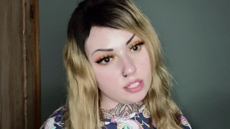 Miss Valentina: Secret Wedgie Cummer