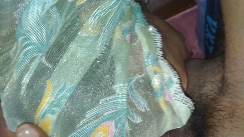 Shahilsingh119: Bhabhi prima di divertirsi