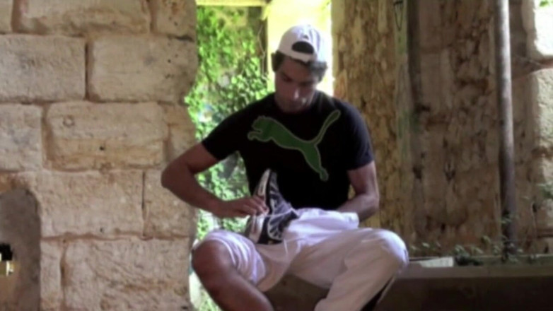 Sneaker gay: Scally jongen geneukt door de XXL pik van Matt Surfer