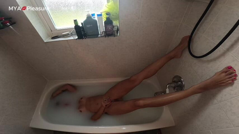 MYA Pleasure: Дихання молочної ванни