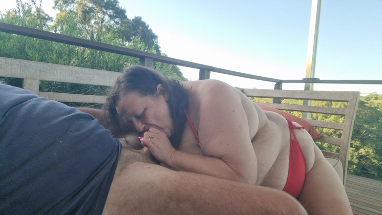 WeAreFukBunnies: Kırmızı bikinili