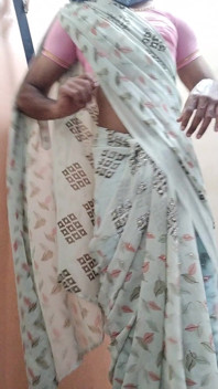 Fouziya Tamil Shy CD to Slut