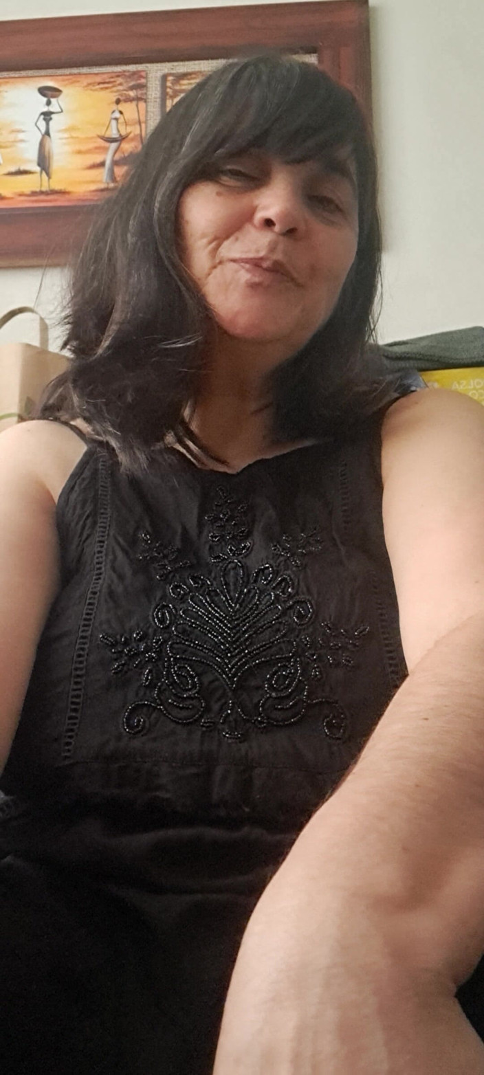 Mommy big hairy pussy: 成熟的继母阴部多毛