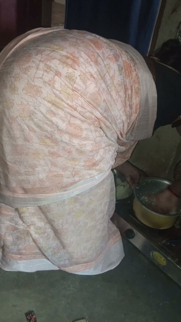 YangZi 69: Üvey erkek kardeşim beni sikmek için arkamdaydı, sonunda sikilmek zorunda...