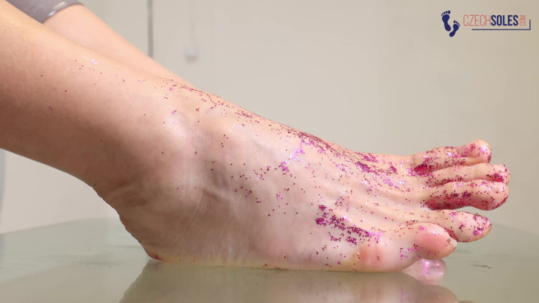 Czech Soles - foot fetish content: Sexy ucraina glitter piedi punto di vista stuzzicando