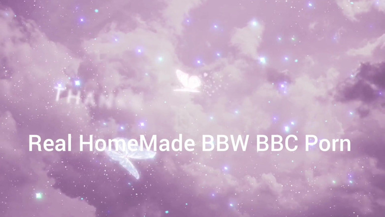 Real homemade BBW BBC porn: Espremendo meus peitos grandes chupando meu vibrador